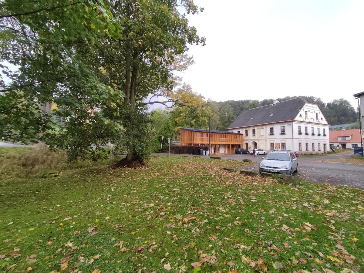 Apartment Ve Mlyne Teplice nad Metují エクステリア 写真