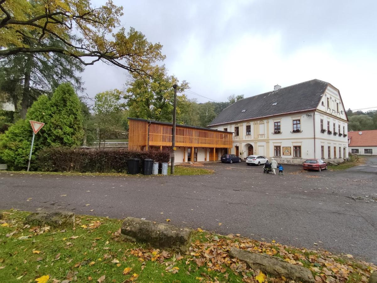 Apartment Ve Mlyne Teplice nad Metují エクステリア 写真