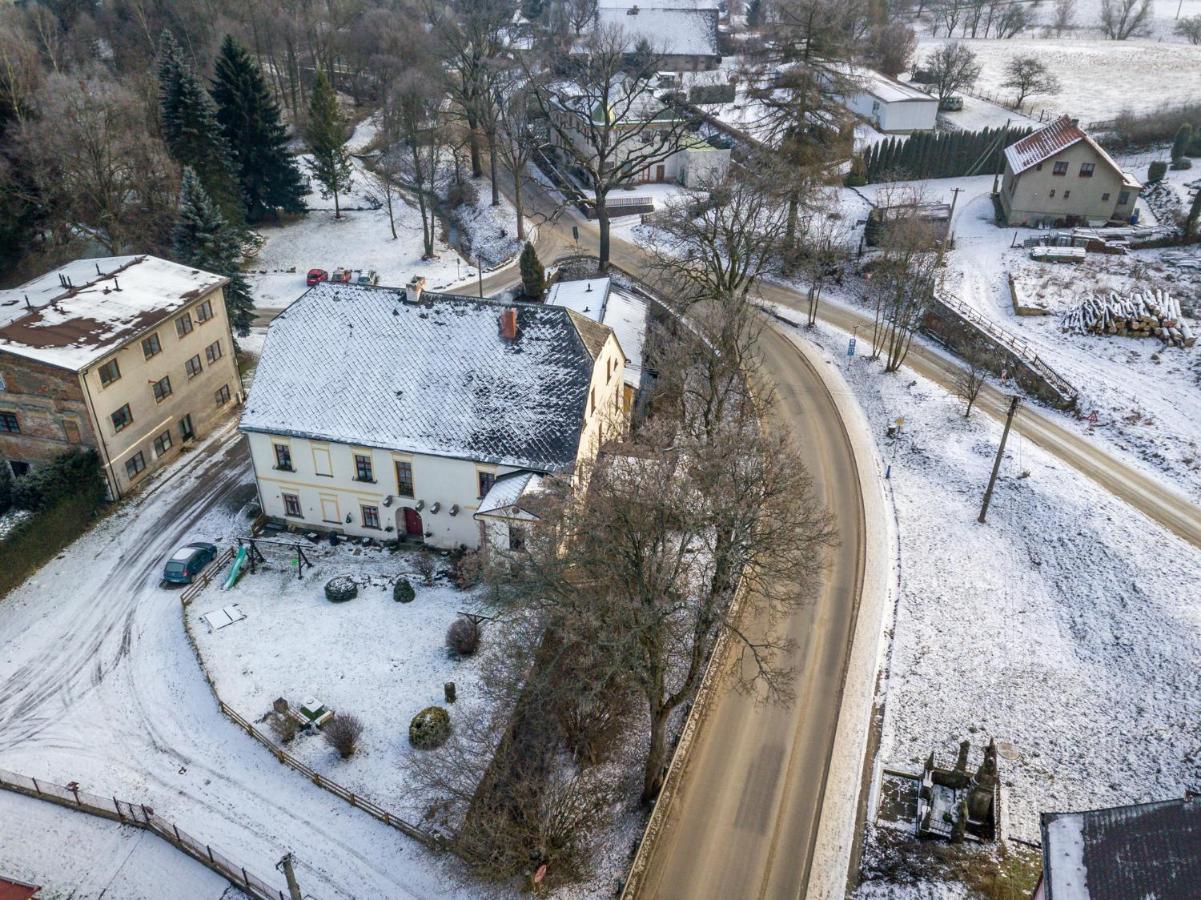 Apartment Ve Mlyne Teplice nad Metují エクステリア 写真