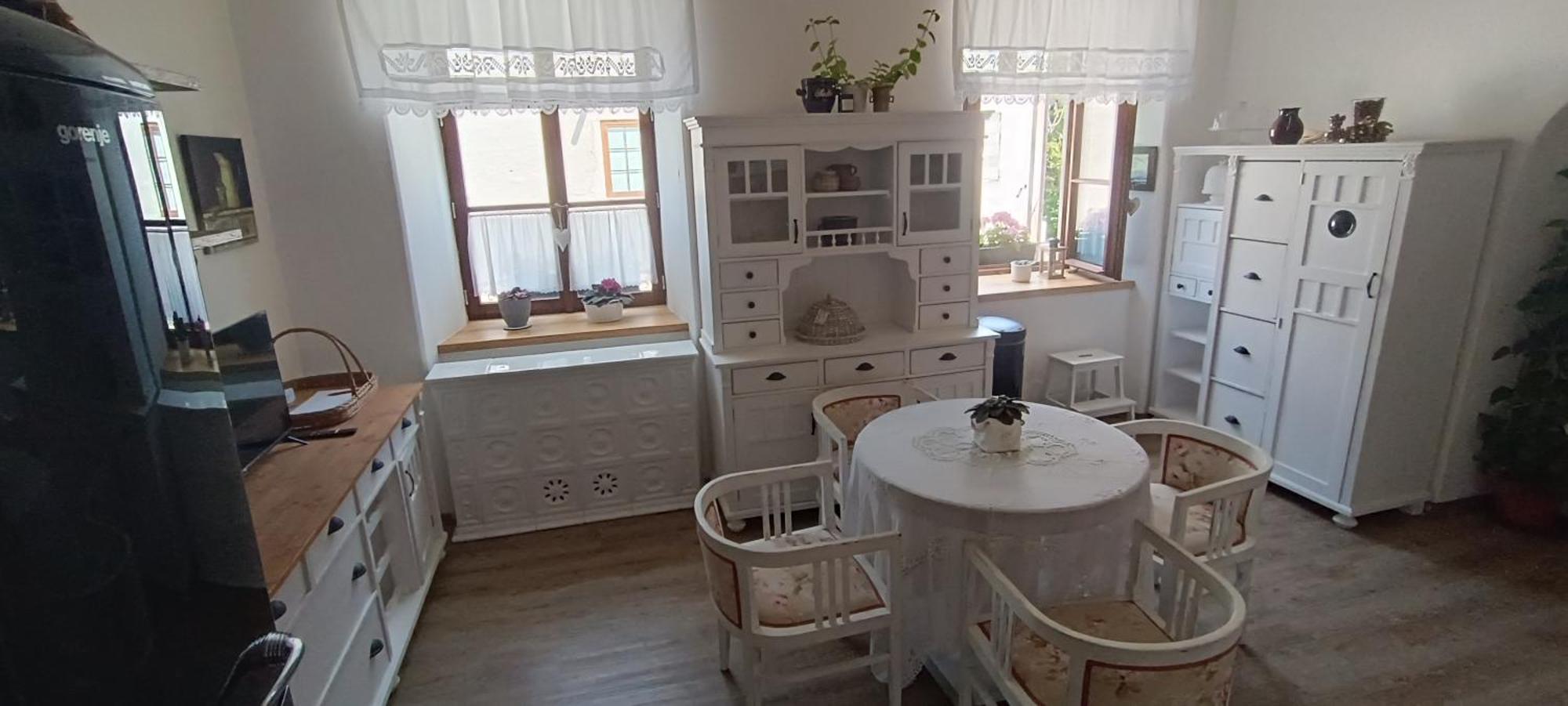 Apartment Ve Mlyne Teplice nad Metují 部屋 写真
